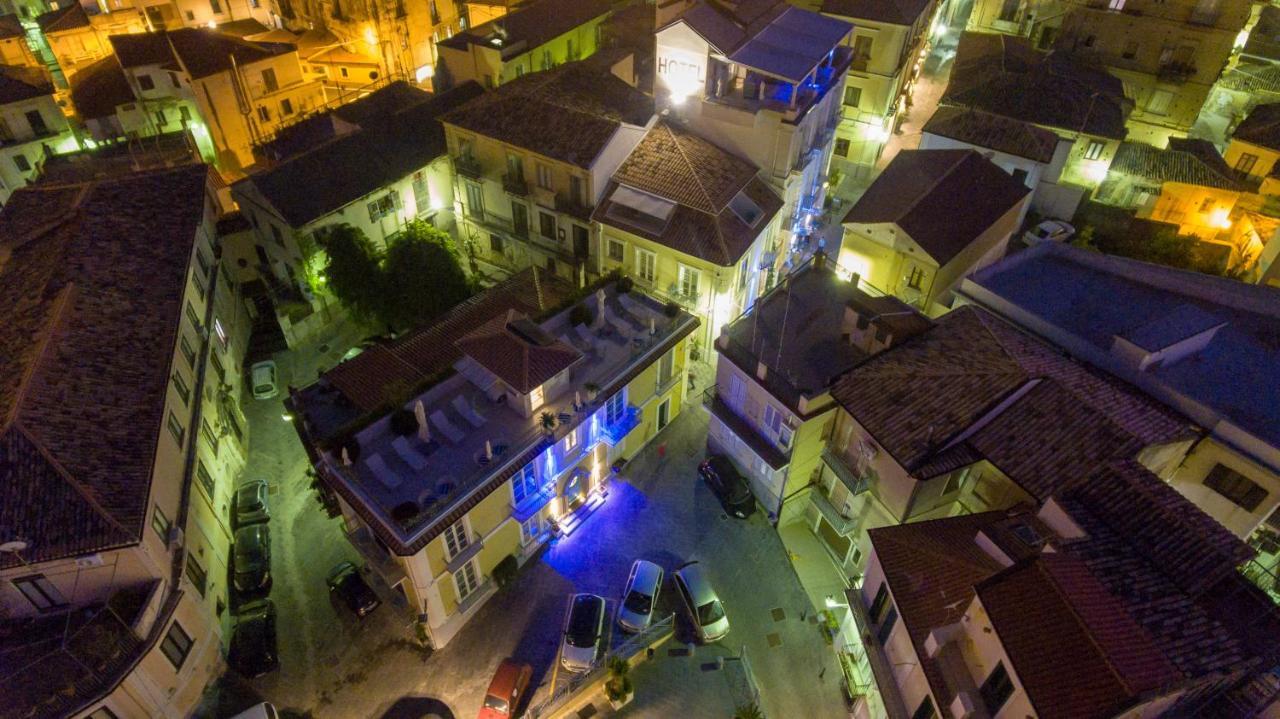 Piccolo Grand Hotel Πίτσο Εξωτερικό φωτογραφία
